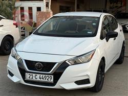 نيسان فيرسا